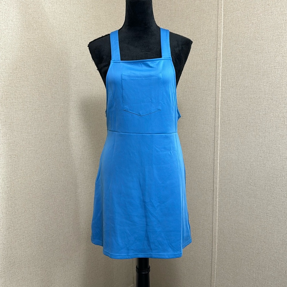 Yonis dress size M